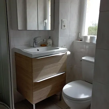 Polo Estate With A River As A Pool Near Saint-emilion Dom wakacyjny Guîtres